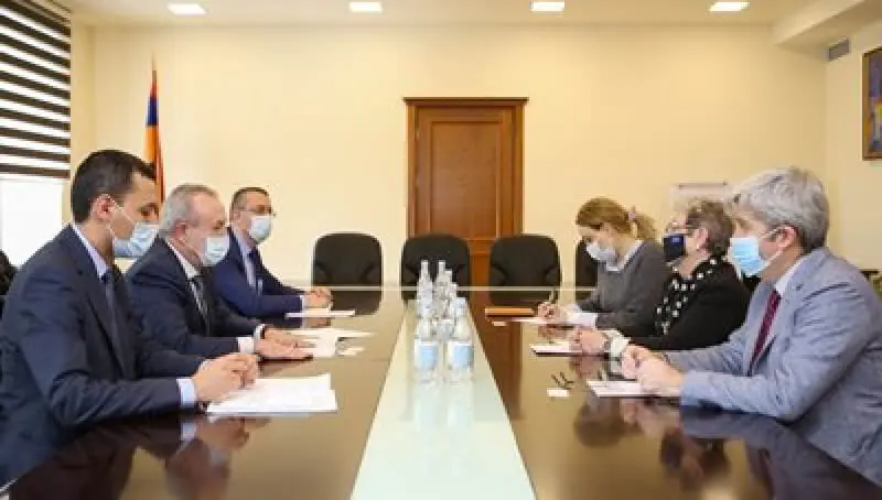 Armenia education, science, culture and sport minister receives Head of EU Delegation