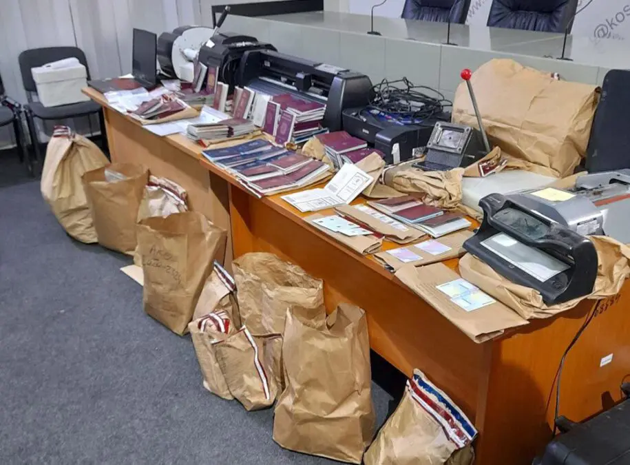 Eighteen arrested in Spain in a sting against migrant smugglers operating overseas