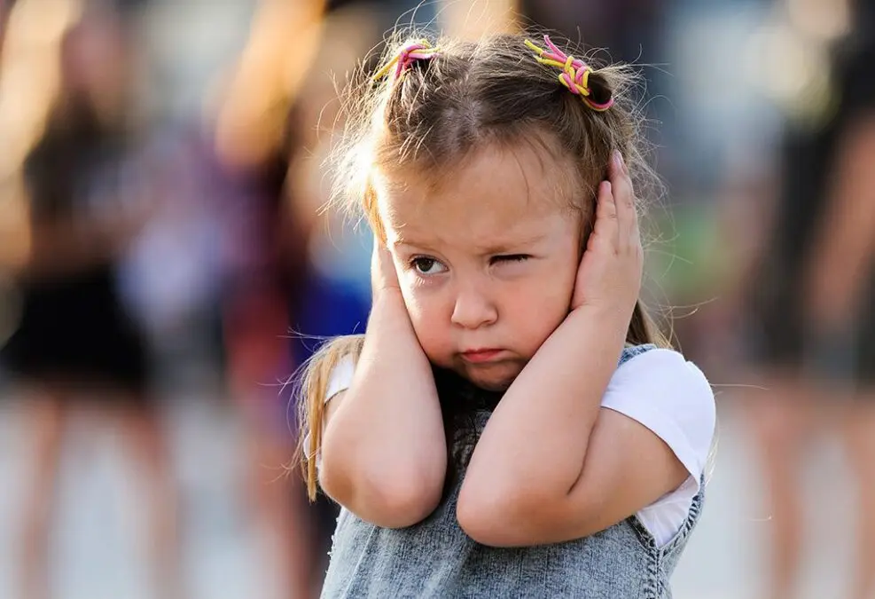 6 ways to deal with a very sensitive child