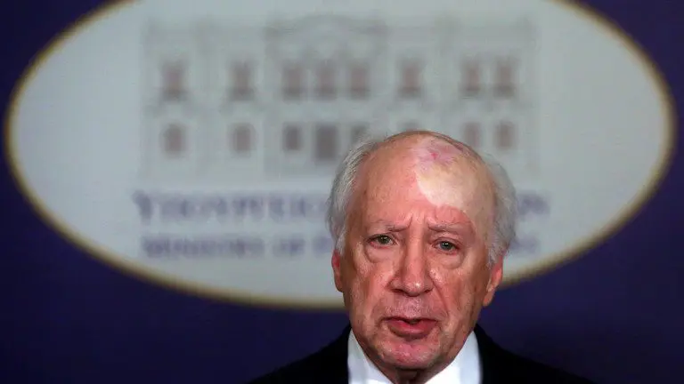 Matthew Nimetz: Identity cannot be negotiated