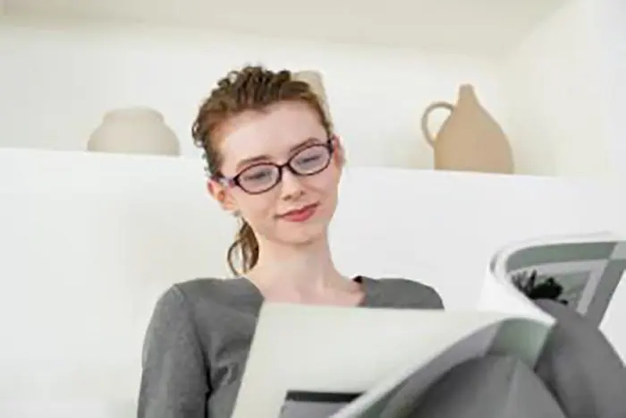 AI Technology to Protect Users’ Eyes: Smart Glasses