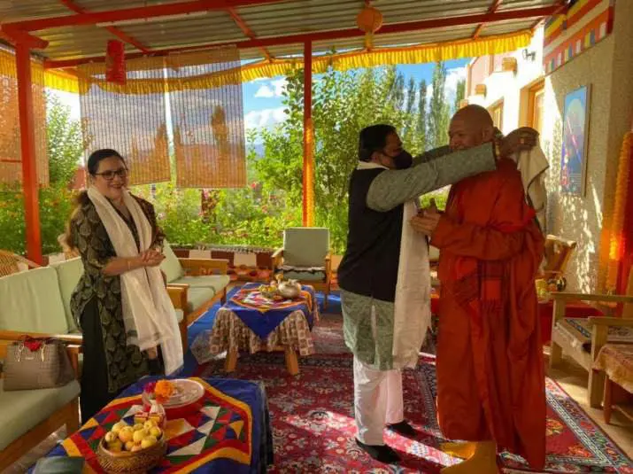 Dr. Anthony Raju, advocate for the Supreme Court of Indi, chairman of the All-Indian Council of Human Rights, liberties and Social Justice, and member of the International Human Rights Advisory Council, with Dr. June Ann-Passanah, human rights and peace activist and social worker, visit the Mahabodhi International Meditation Centre to discuss the 11th International Peace Conference and conferring the 7th Dr. A. P. J. Abdul Kalam World Peace Award 2021. Image courtesy of MIMC