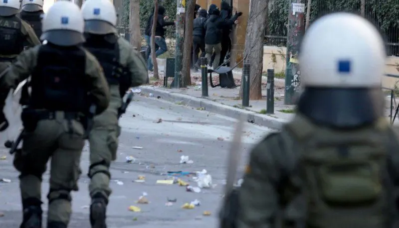 Clashes between anarchists and police in Athens