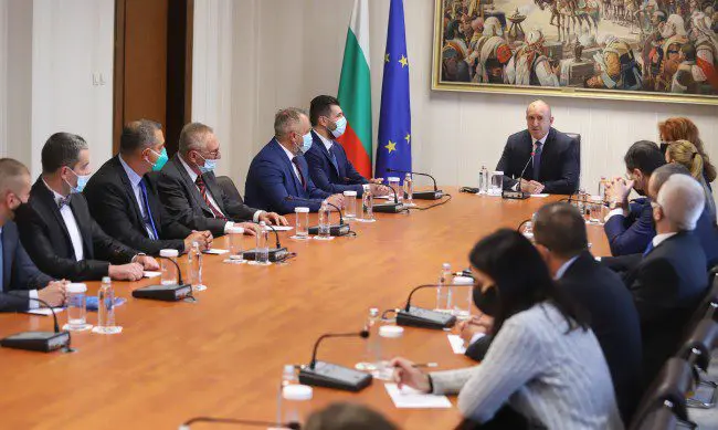 The common task is to stop the de-Bulgarianization in RNM