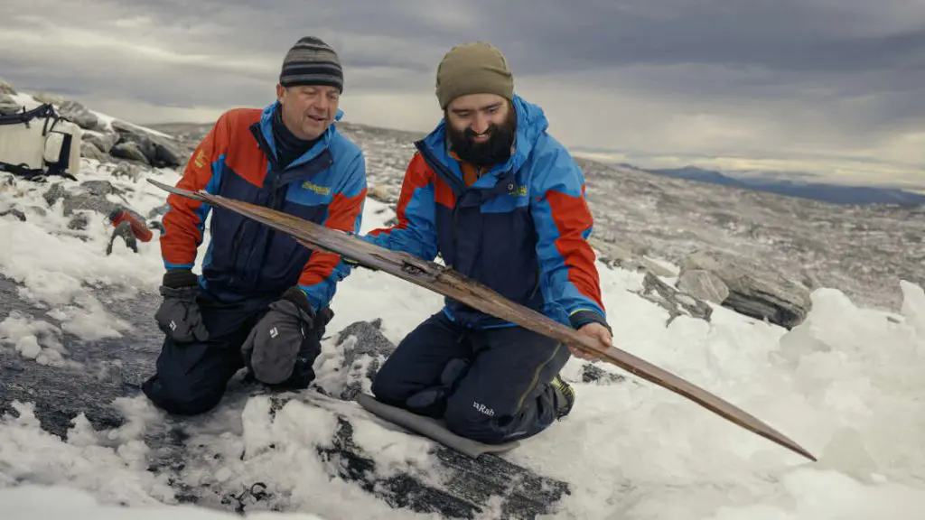 The oldest skis discovered in the ice of Norway