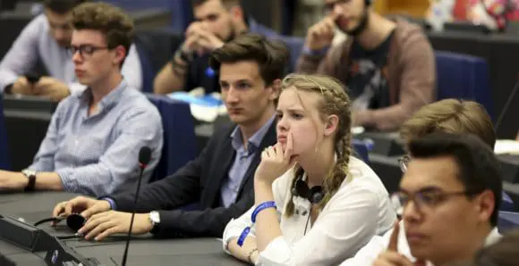 COMECE releases the first report of its Interfaith Youth Convention