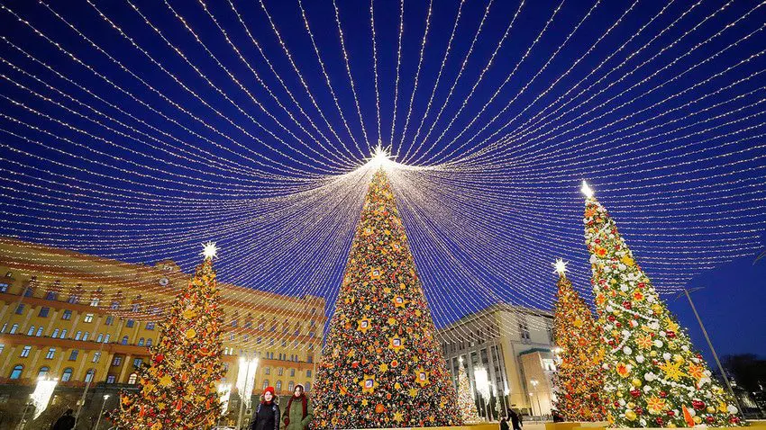 A man was fined in the United States for decorating his home too early for Christmas