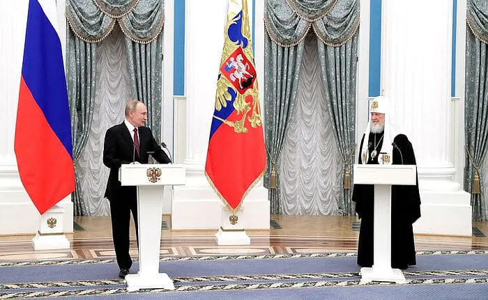 Vladimir Putin awarded Holy Patriarch Kirill with the Order of the Holy Apostle Andrei The First Called