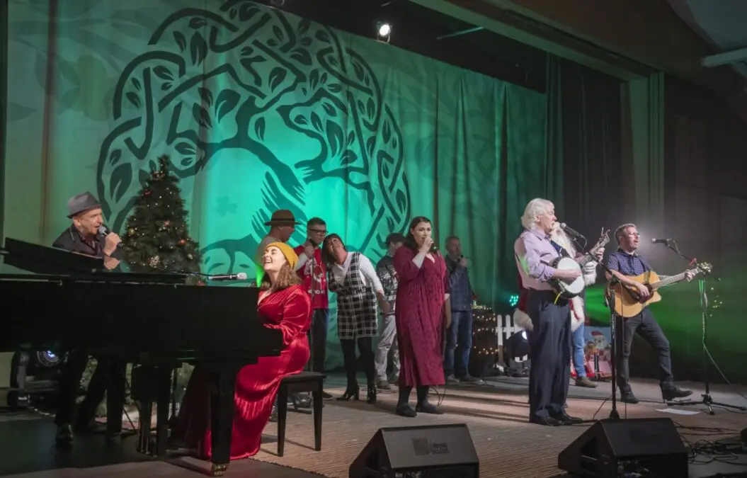 Christmas Concert Kindles Community Spirit Raising Funds for People in Need