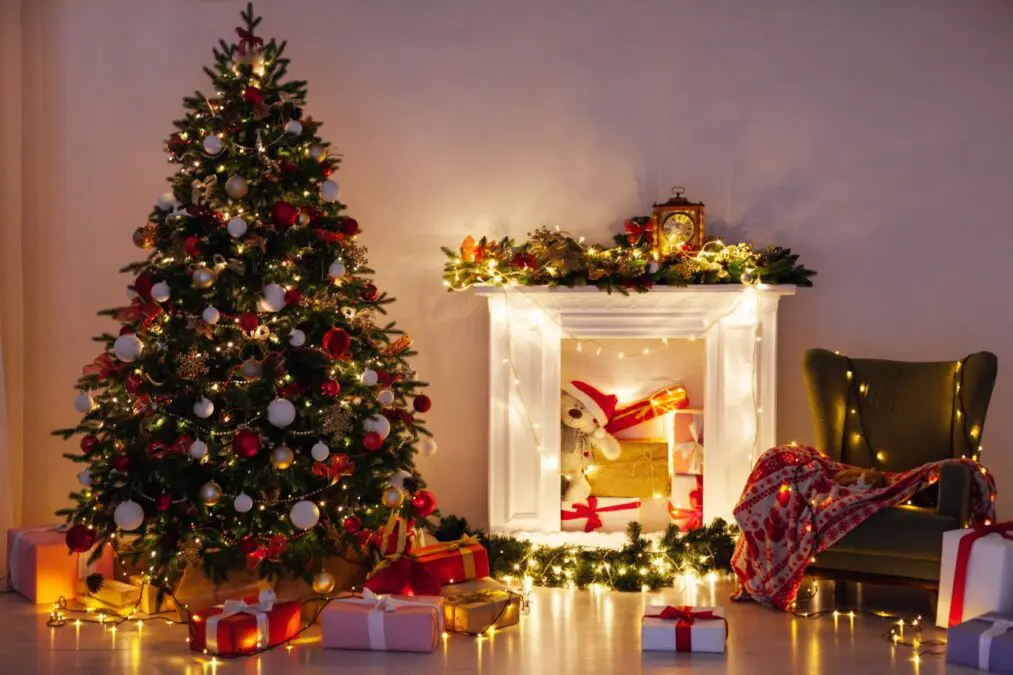 Does the holiday decoration touch our hearts, enlighten our minds?