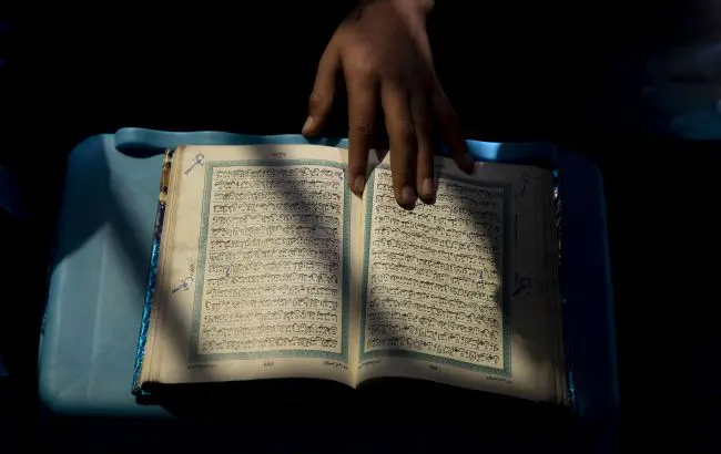 Arabic calligraphy included in the UNESCO cultural heritage list