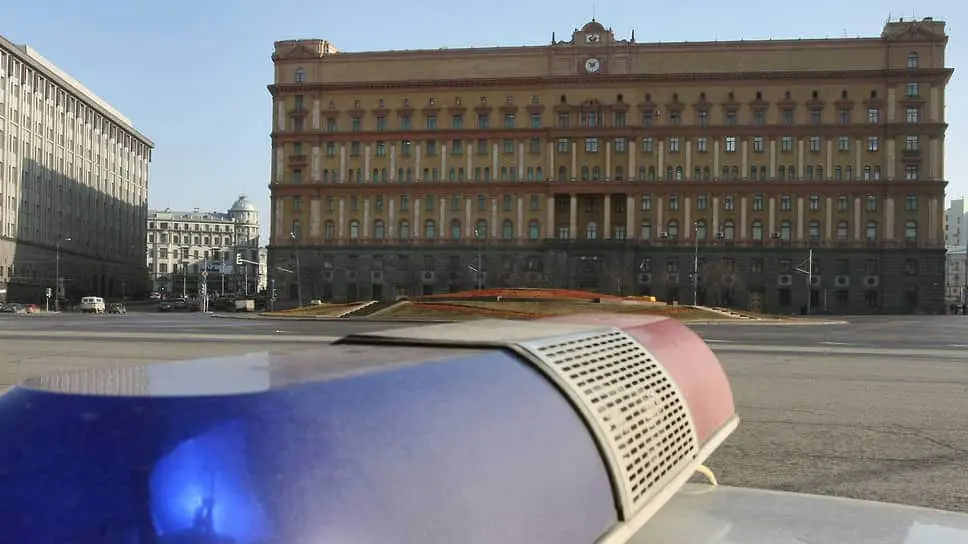 In Russia, the Prosecutor General found 385 bank accounts in the families of former FSB officers.