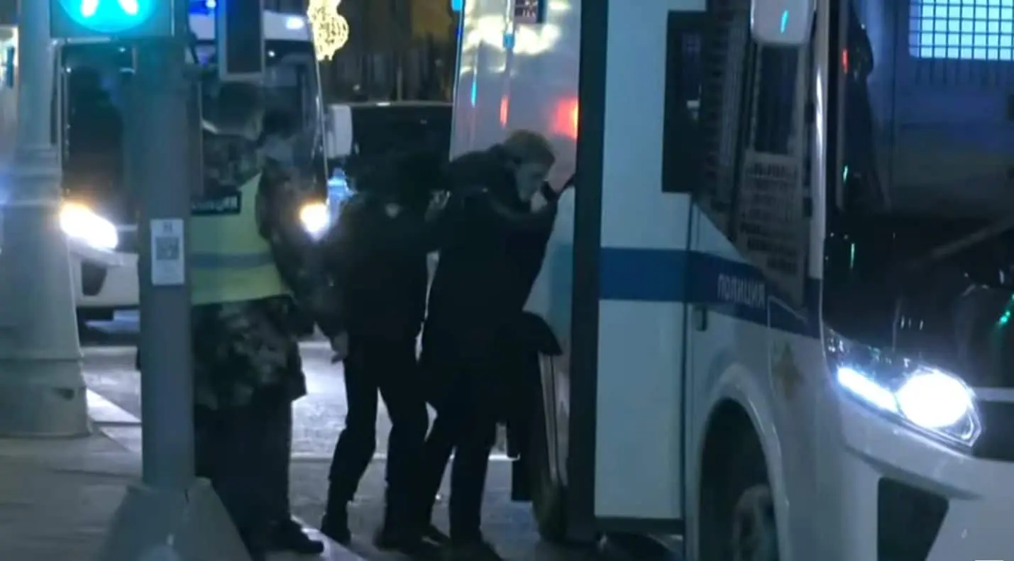 More than 1,000 people detained during demonstrations in Russia