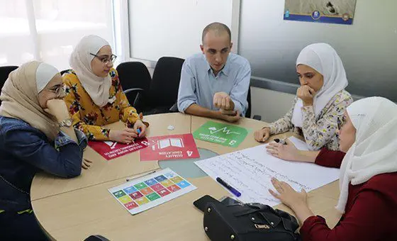 Syrian youth at a training session brainstorm on establishing youth initiatives to solve problems related to sustainable development. Syrian youth at a training session brainstorm on establishing youth initiatives to solve problems related to sustainable development.