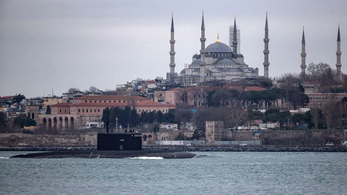 Russian submarine in front of the Blue Mosque in Istanbul