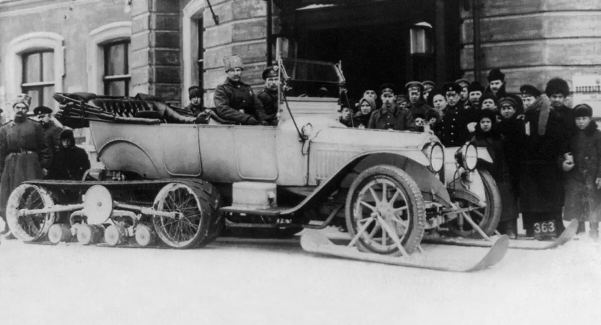 Sledge car “Packard” of the last Russian tsar