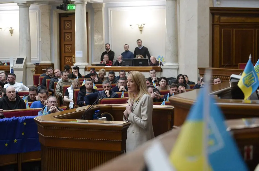Metsola: Courage and hope to the people of Ukraine
