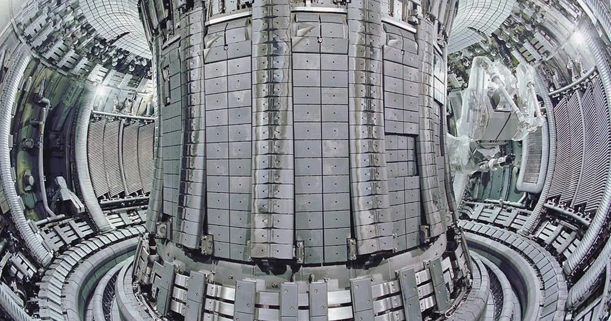 Fusion reactor breaks energy record