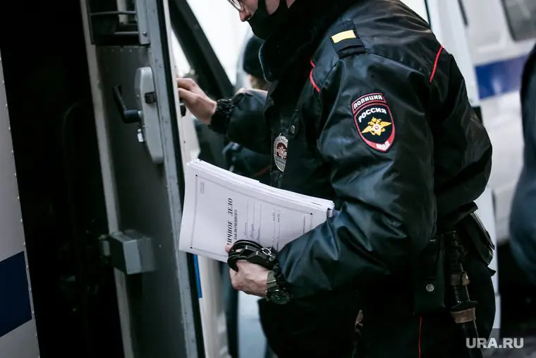 Former FSB officer sent to prison for treason