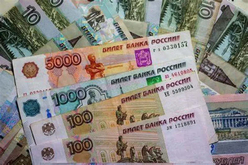 The solidification of the Russian ruble – a harbinger of economic collapse