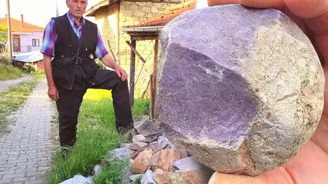 A Turkish farmer became a millionaire with purple stones from his field