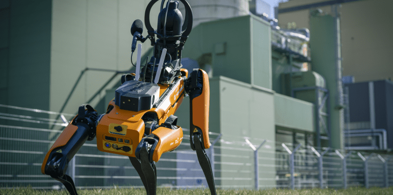 Vienna Power Plant “hires” a dog – a robot