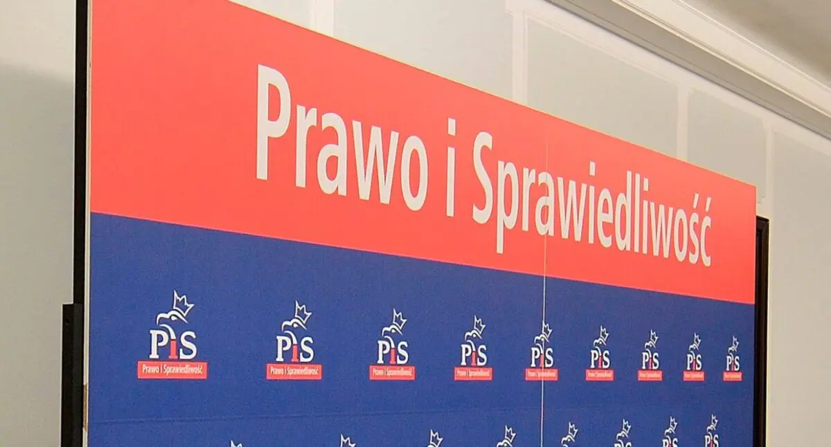 Seat of the Law and Justice parliamentary club in the Sejm - by Adrian Grycuk, CC BY-SA 3.0 PL