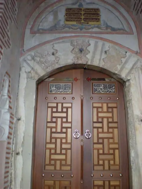 Orthodox prayer has nothing in common with the Muslim prayer except for …