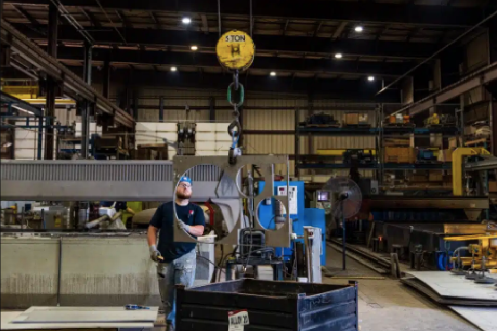 From shortage to surplus – nickel prices lower than futures through 2022