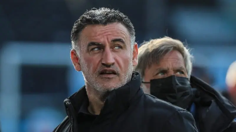 The coach of “Paris Saint-Germain” and his son arrested