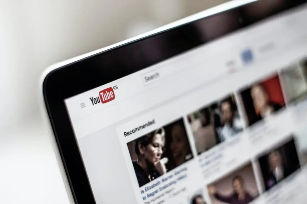 Decoding the Digital, 10 Things You Should Know About YouTube