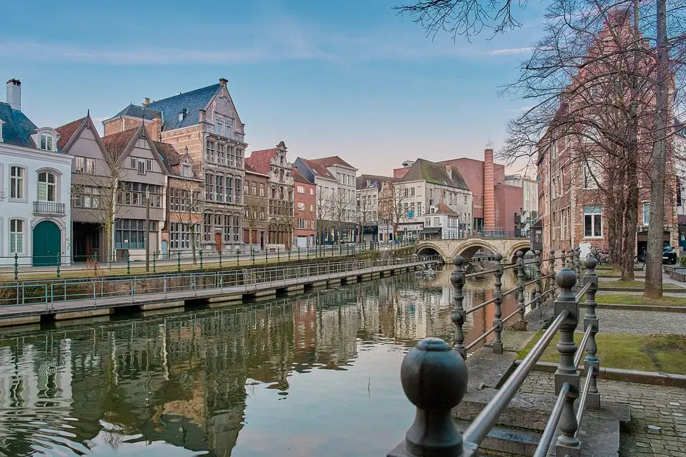 Picturesque walks and strolls in Mechelen: an immersion in nature