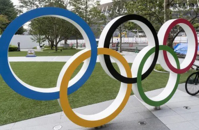 11,000 people will carry the Olympic flame in the relay for the Olympics in Paris