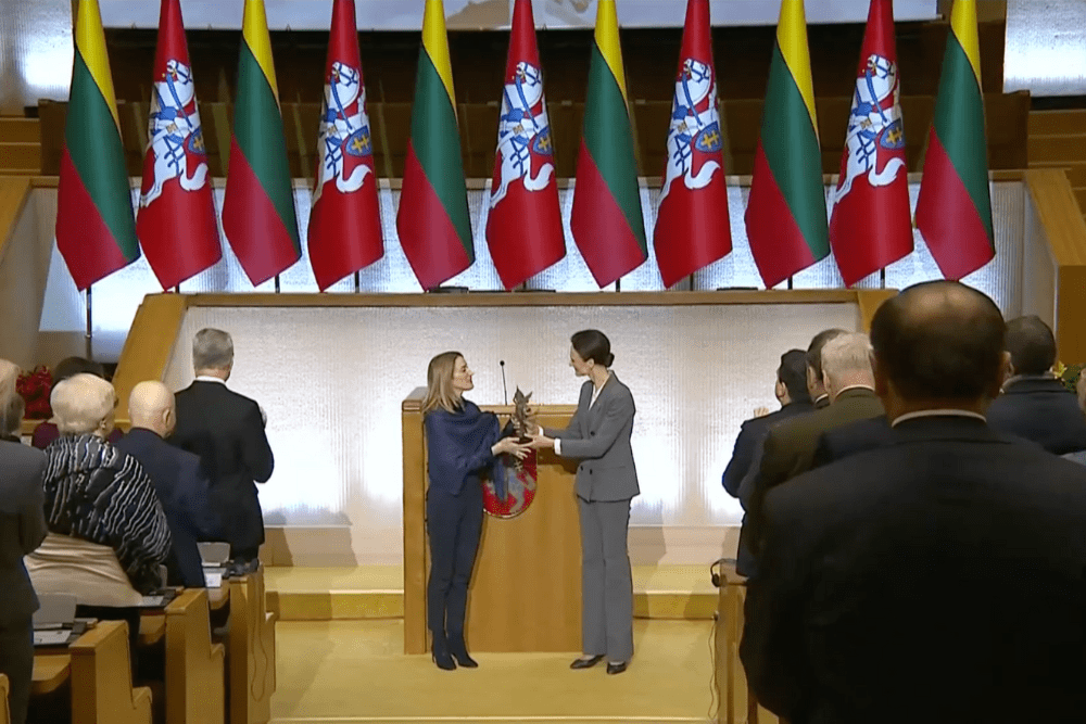 Metsola in Lithuania: Freedom Prize awarded to the European Parliament