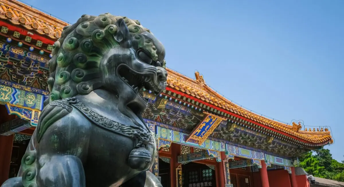 A robot to protect cultural monuments developed in China