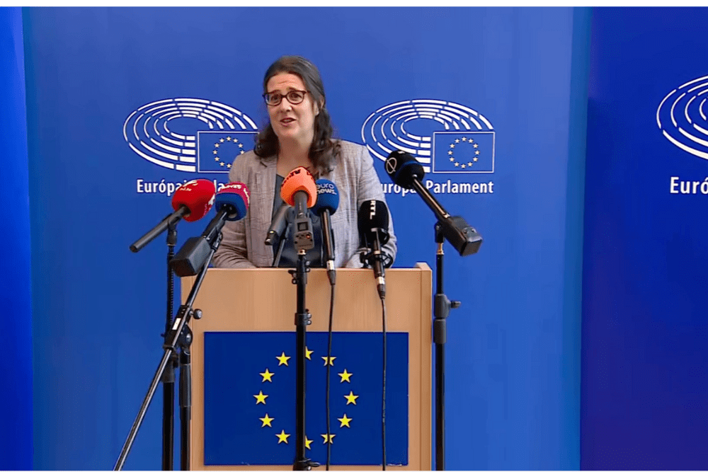 Rule of Law in Hungary: Parliament condemns the “Sovereignty Act”