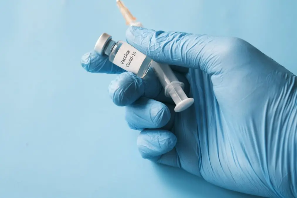 ASTRAZENECA confirms in England that its vaccine can produce thrombi