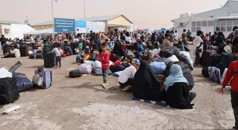 Desperate Afghan refugees return to an unfamiliar home