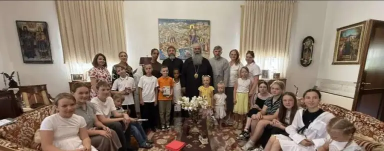 Greek Metropolitanates Organize Vacations for Children from Ukraine