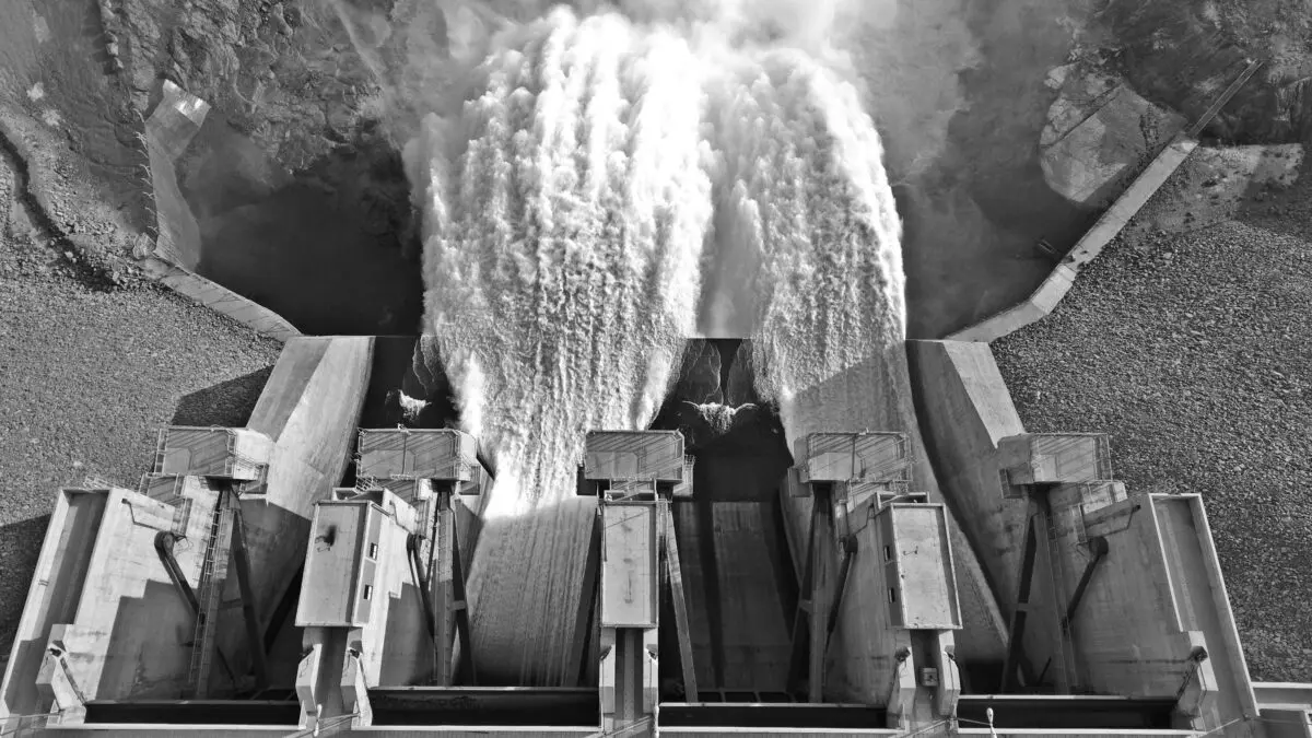 China: 60-gigawatt hydroelectric power plant