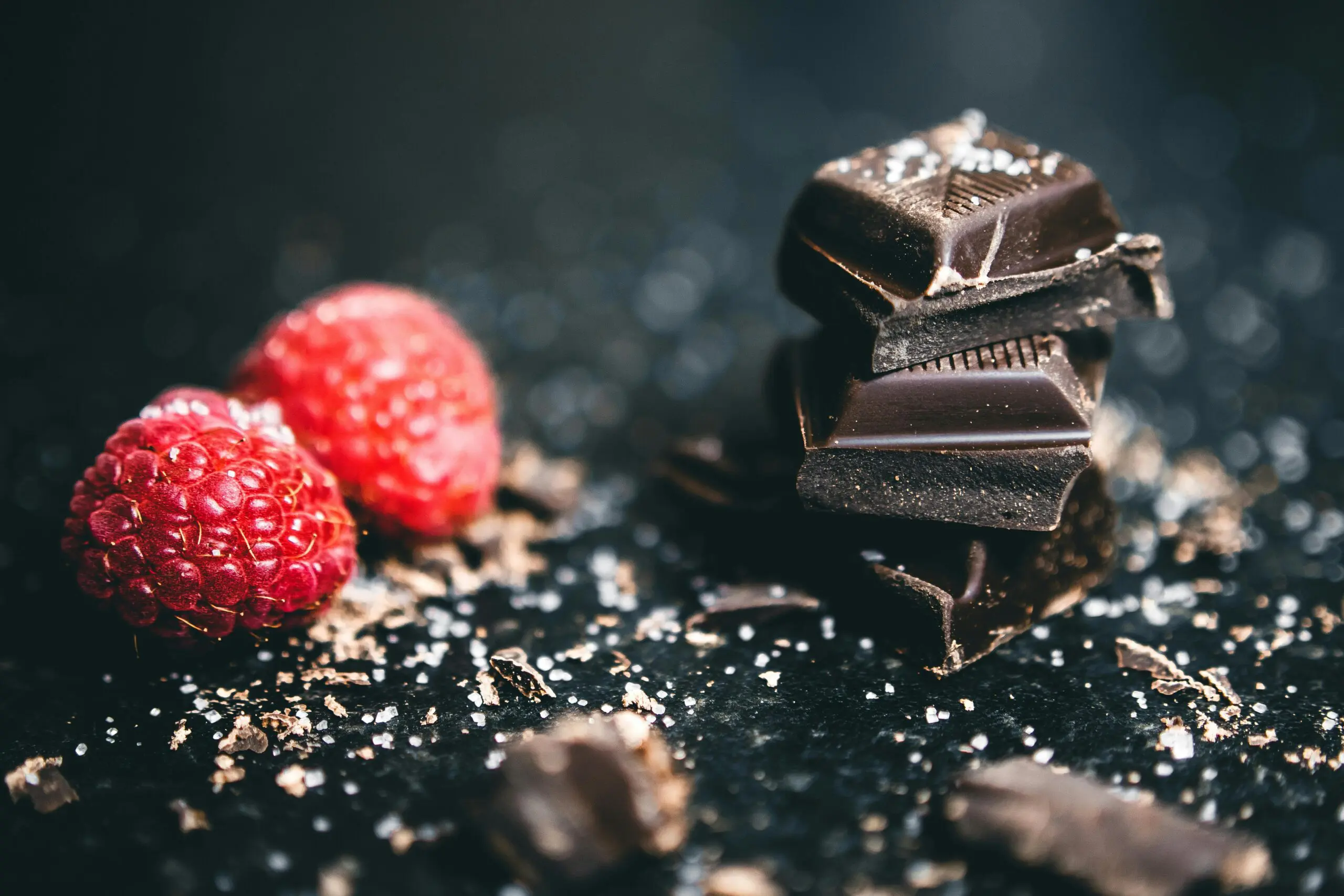 Chocolate before bed – beneficial or harmful