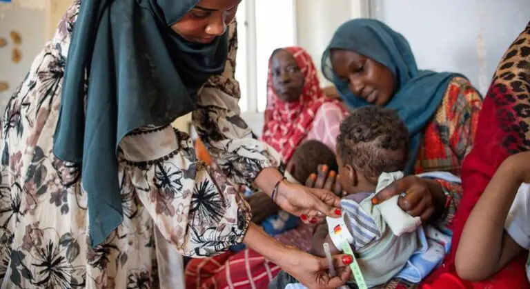 Famine tightens grip on Sudan, with civilians trapped and aid blocked