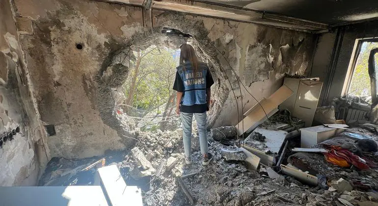 Overnight strikes leave death, destruction and power outages in Ukraine