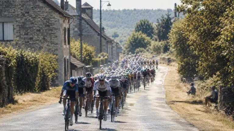Tour Cuts Stage as Heat Reaches Red Alert