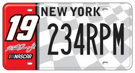 Új Martin Truex 19-es NASCAR rendszám