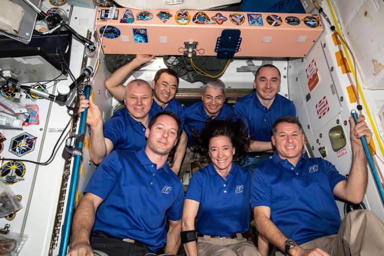 Besatzung der Internationalen Raumstation Expedition 65
