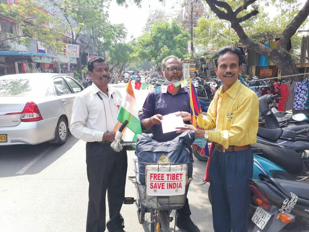 6 1024x768 1 Indian Man on Cycle Yatra for Tibet welcomed at the premises of Puducherry Assembly