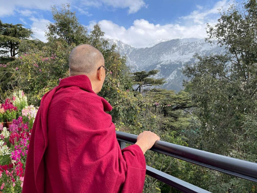 WhatsApp Image 2022 01 25 at 12.57.11 PM His Holiness the Dalai Lama Enjoys the View of Snowy Dhauladhar Range from his Official Residence