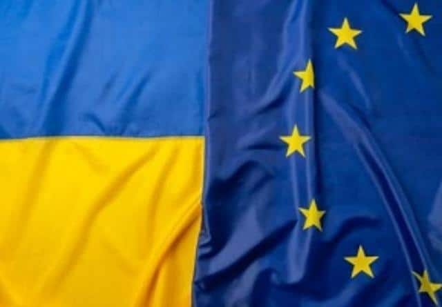 Ukranian and European flag