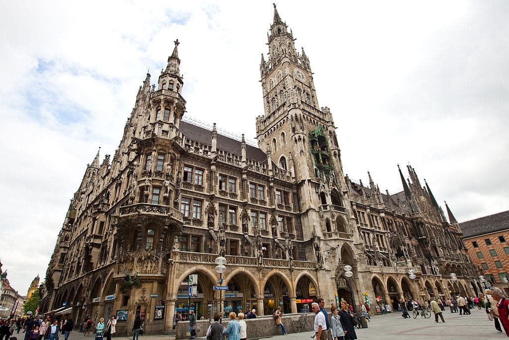 discriminating against Scientology - Munich City Hall